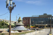 Камышин. Площадь перед ДК «Текстильщик» в 2002 году